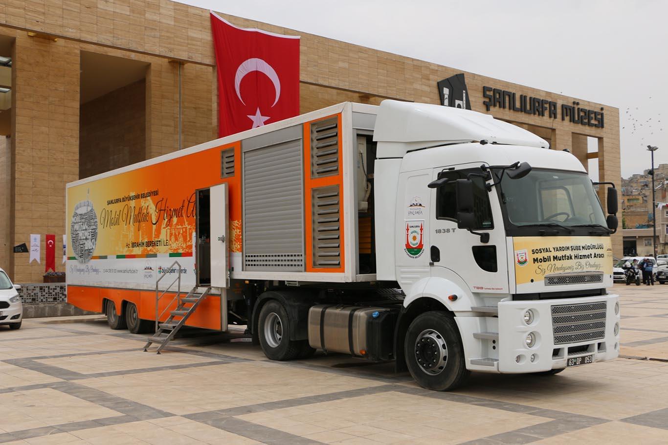 Şanlıurfa'da yöresel yemekler sergilendi Şanlıurfa'da yöresel yemekler sergilendi